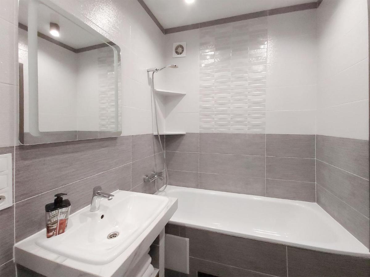 Monro Apartment Львов Экстерьер фото